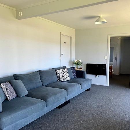 Prime Location - Gilmour Getaway Apartamento Raglan Exterior foto