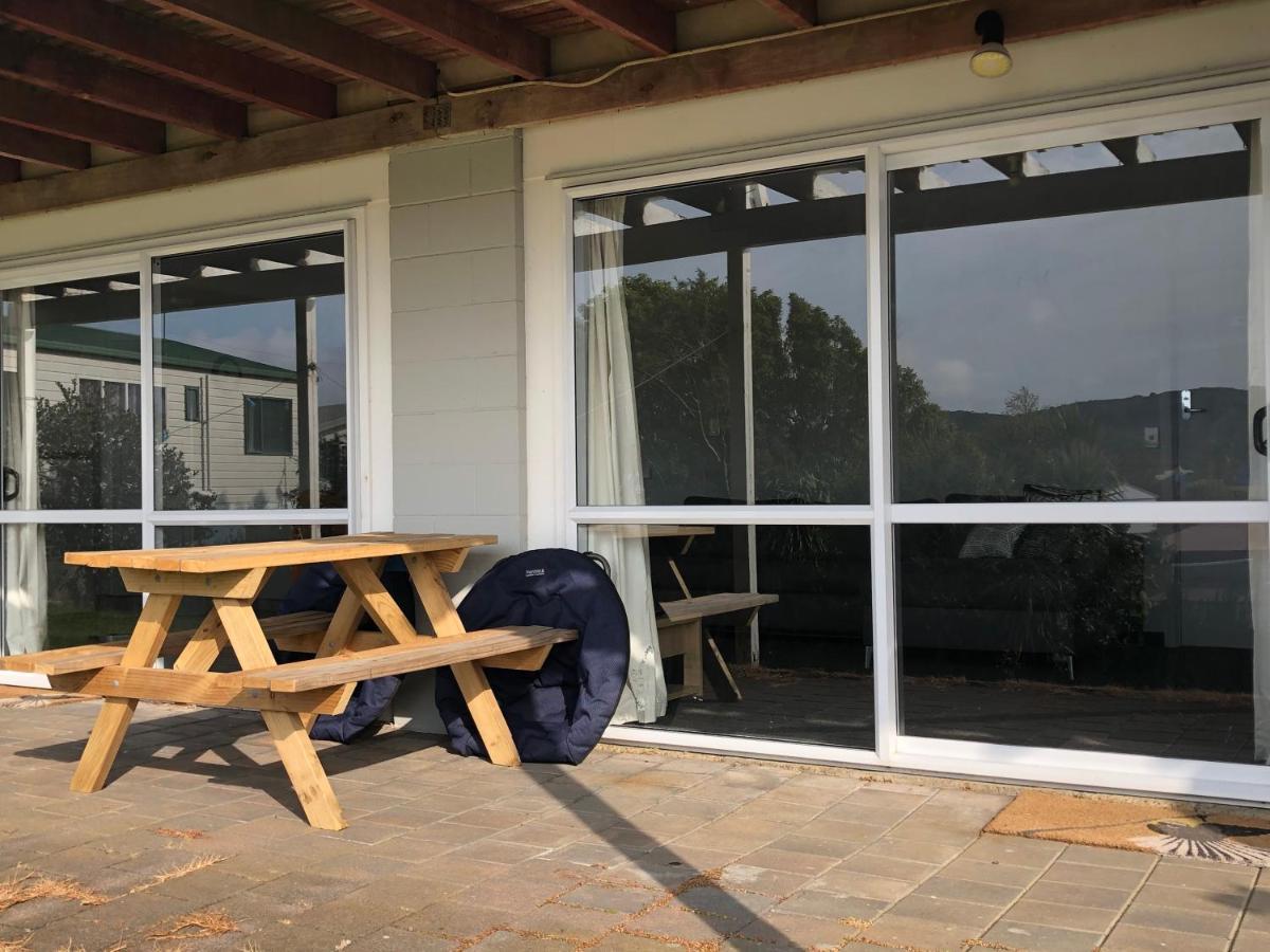 Prime Location - Gilmour Getaway Apartamento Raglan Exterior foto