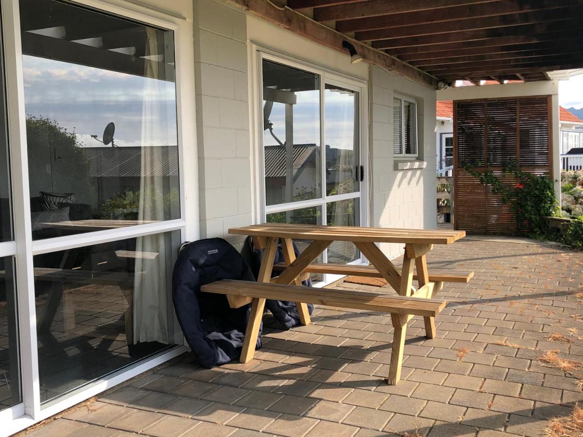 Prime Location - Gilmour Getaway Apartamento Raglan Exterior foto